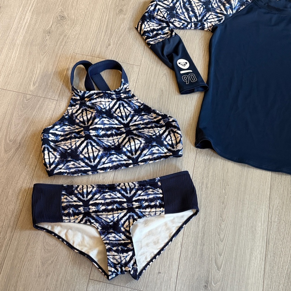 Roxy Navy and White Patterned Swim Rashguard Set - Picture 2 of 4